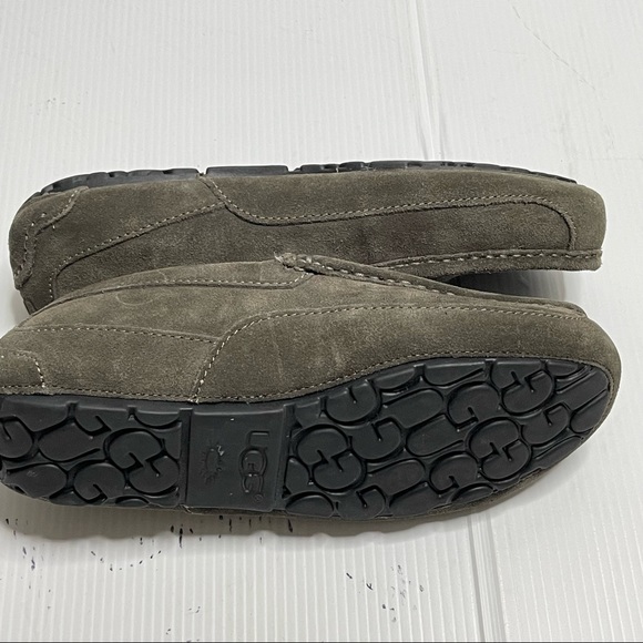 Ugg Mens Ascott Moccasin Slippers Suede GreySize 8 - Picture 8 of 16